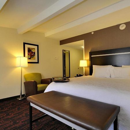 Hampton Inn Jericho - Westbury Εξωτερικό φωτογραφία