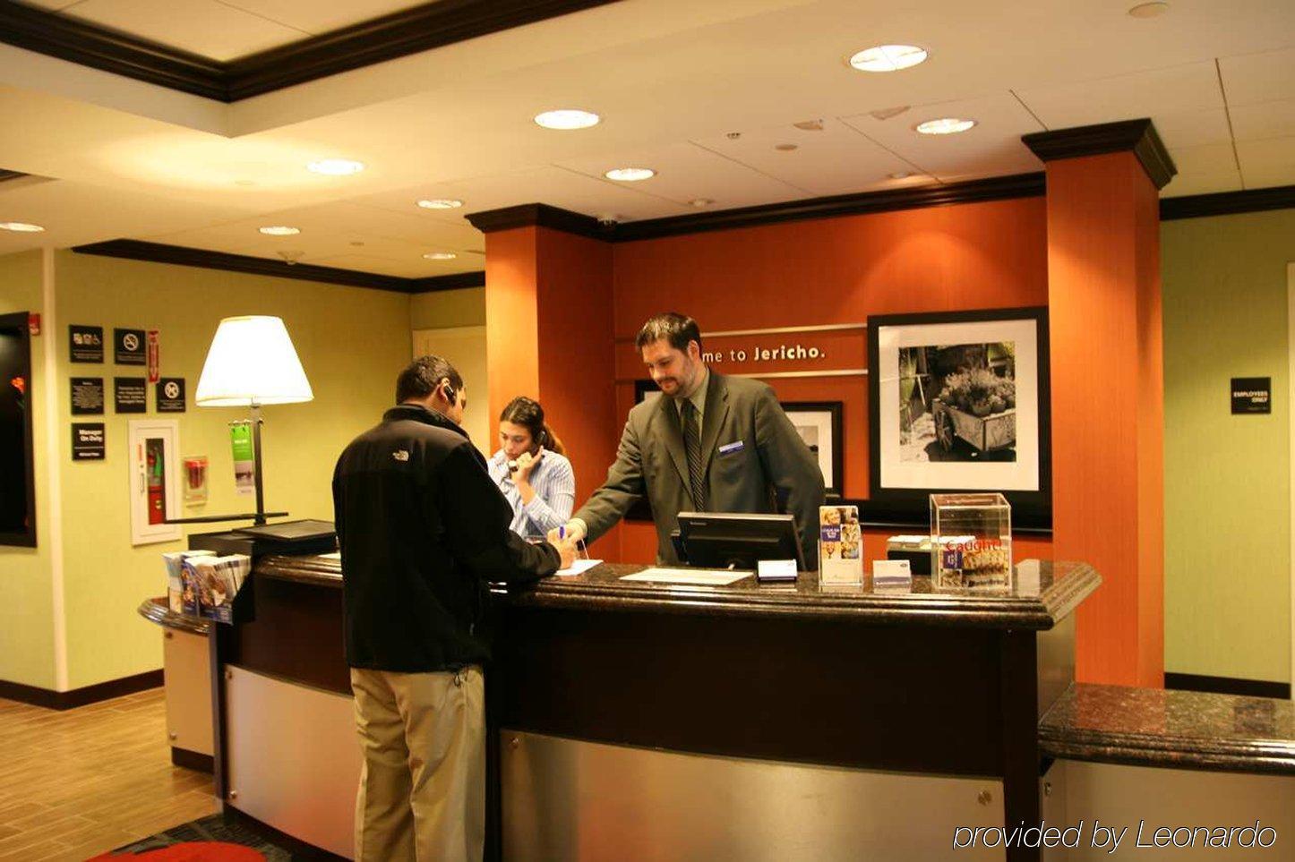 Hampton Inn Jericho - Westbury Εσωτερικό φωτογραφία