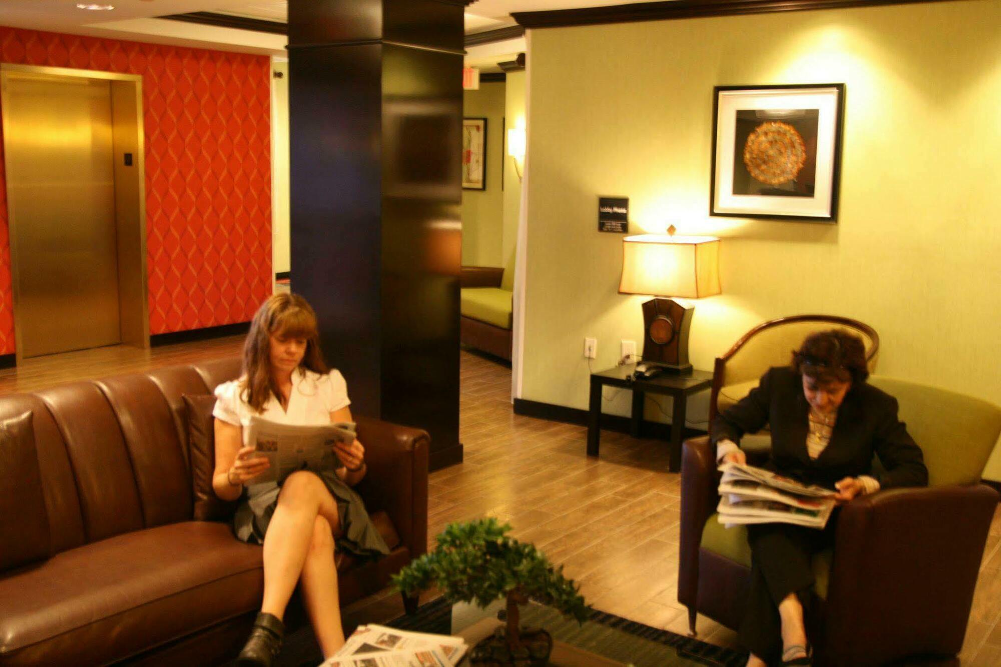 Hampton Inn Jericho - Westbury Εσωτερικό φωτογραφία