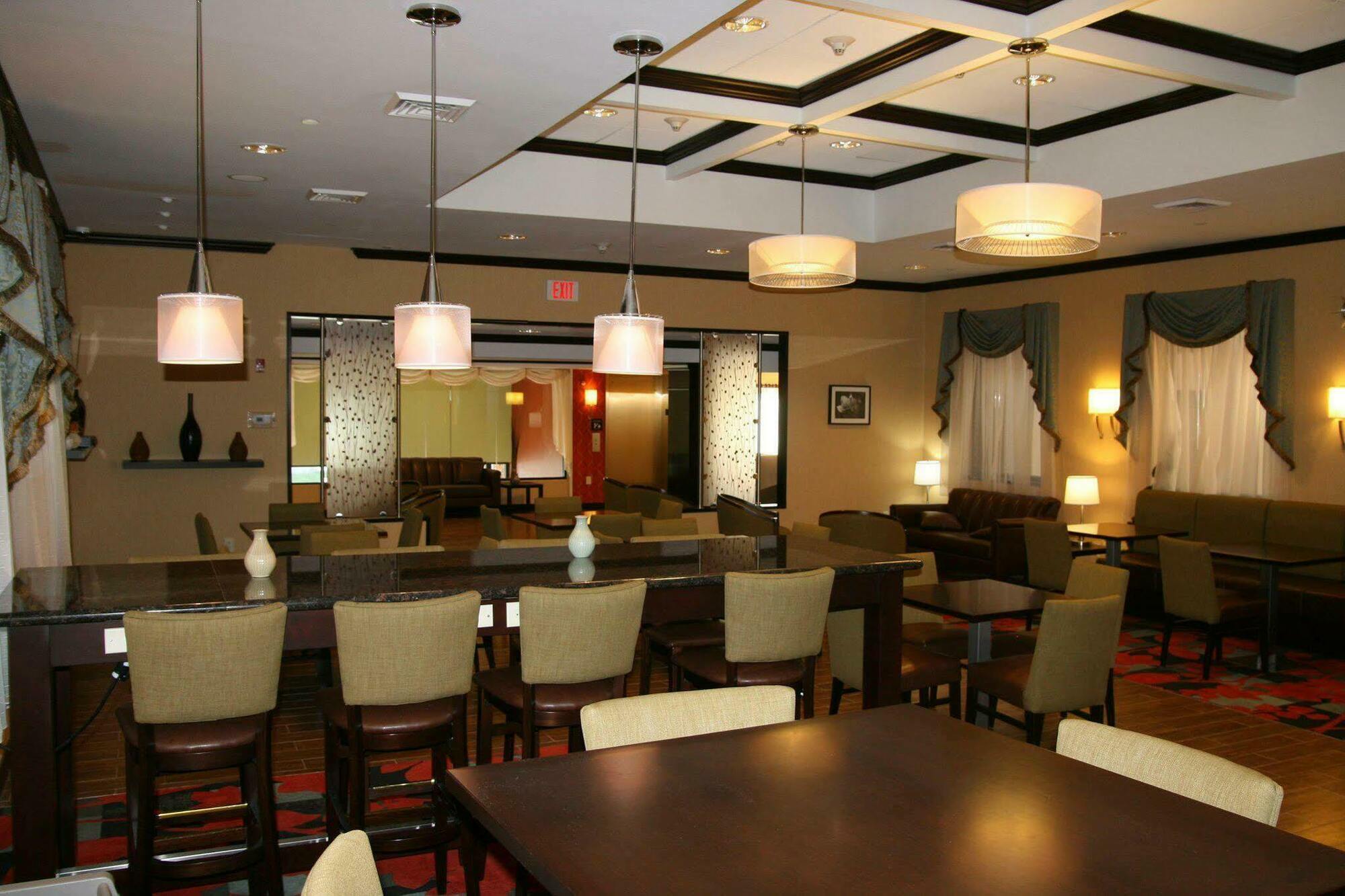 Hampton Inn Jericho - Westbury Εστιατόριο φωτογραφία